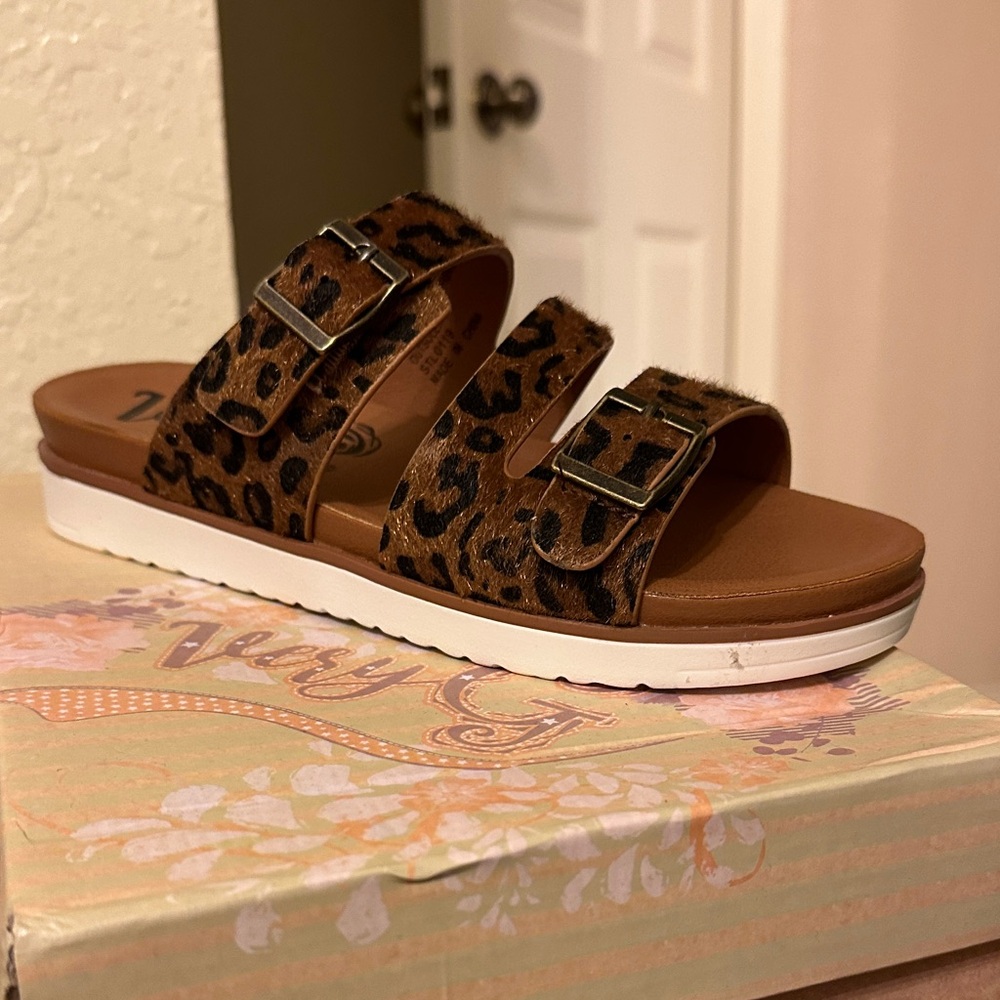 Very G Brown Leopard Print Double Buckle Slide Sandals